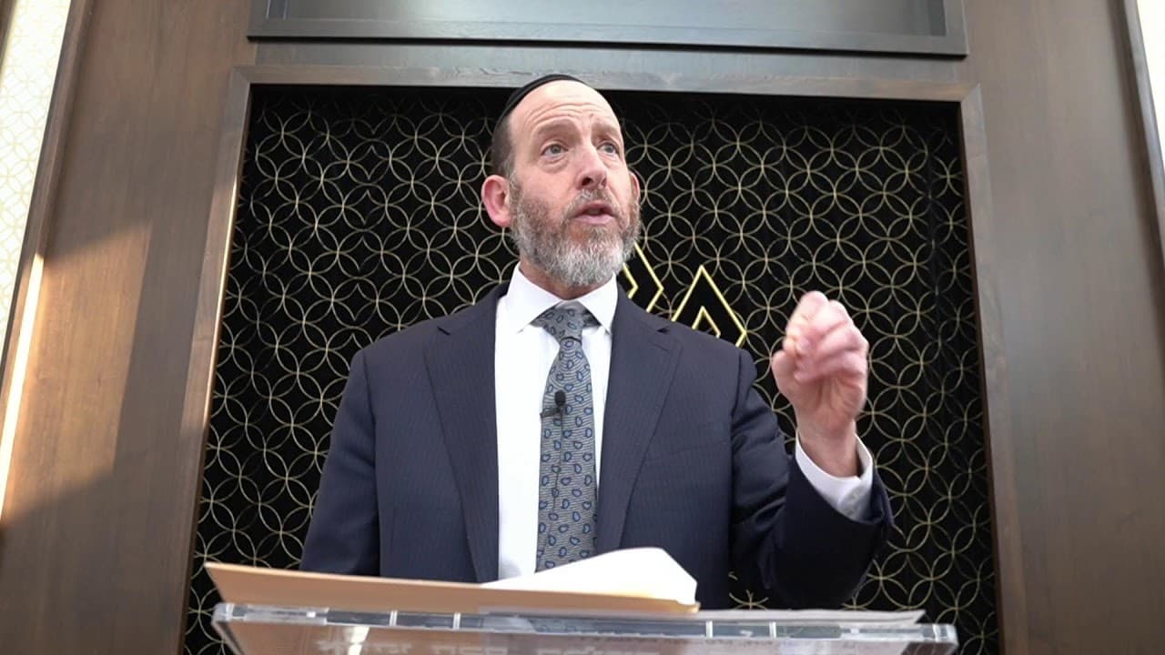 Tehillim &amp; Torah | Chanukah: The Strength to Confront