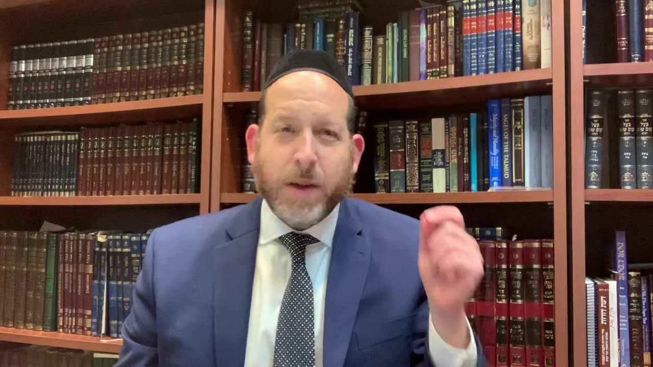 Emunah Minute: The Crown of Glory