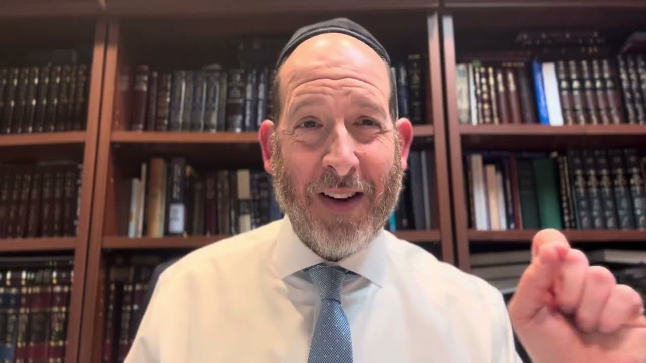 Emunah Minute | The Holiness of Self-Restraint