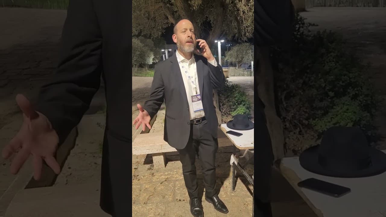 OU Daily Tehillim: The Power of Parents from Me'aras Hamachpela