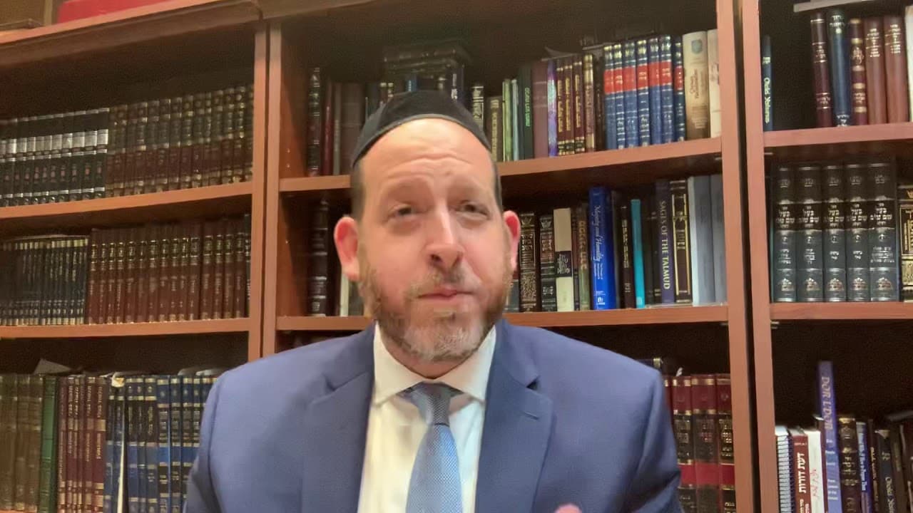 Emunah Minute: Leave the Tent-Mah Tovu