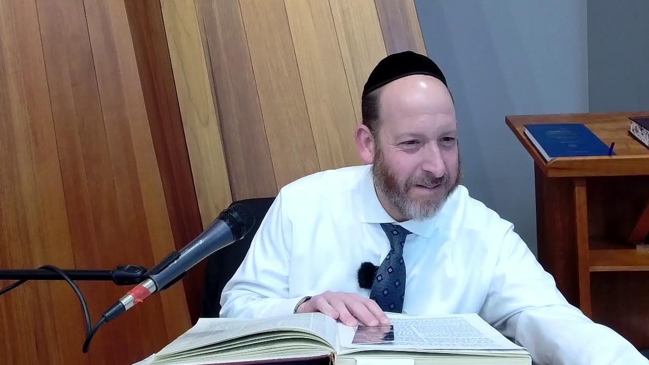 Daf Yomi: Megillah 32